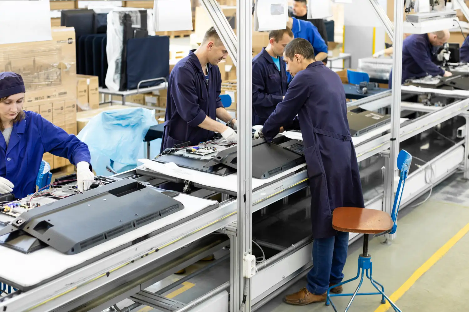 Hardware Sourcing (Buy or Rent)