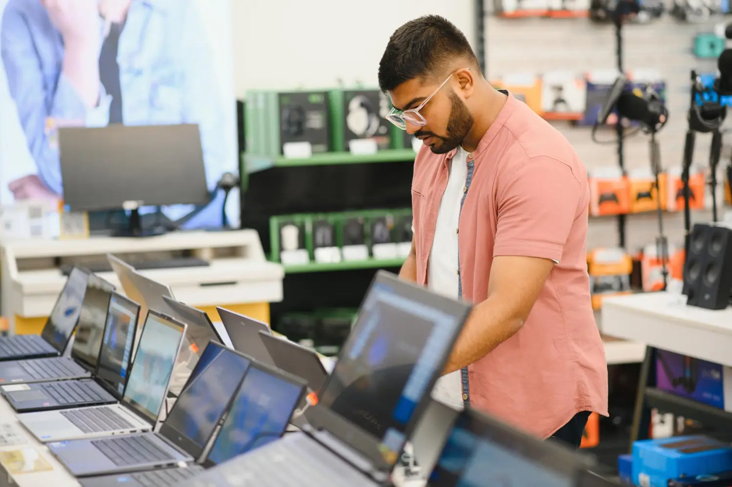 Data Center Hardware & Accessories